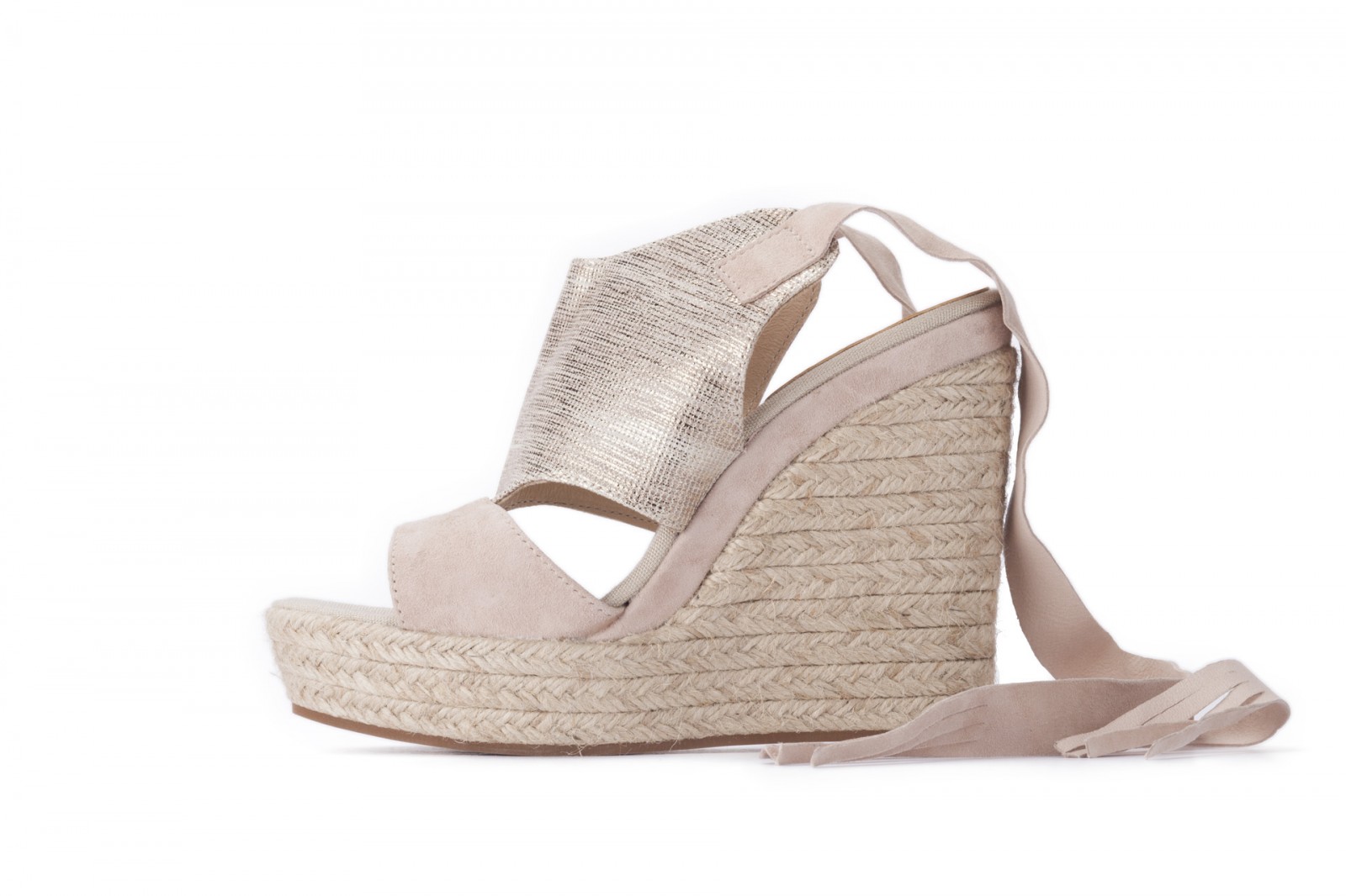 Alpargata tipo botin nude